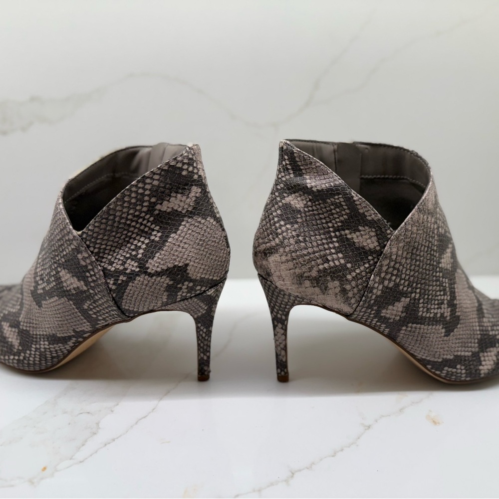 Snakeskin Pattern Heels - Black and Gray